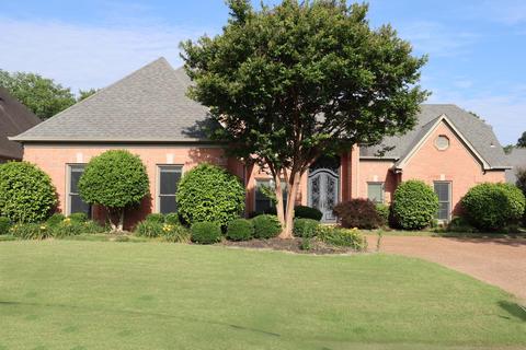 1569 E Quail Pointe Cir, Memphis, TN 38120