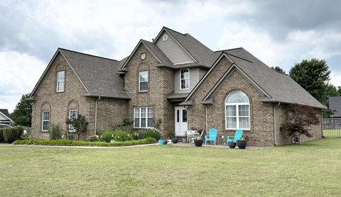 713 Elizabeth Dr, Atoka, TN 38004