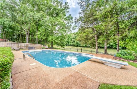 4227 Blackheath Dr, Bartlett, TN 38135
