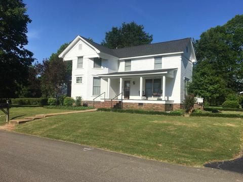 239 S Oak St, Adamsville, TN 38310