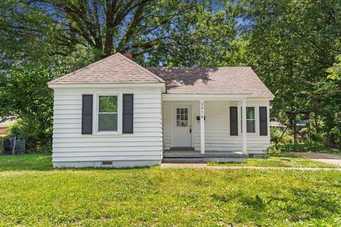 1074 E Walthal Cir, Memphis, TN 38111