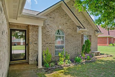 5345 Mahogany Ridge Dr, Arlington, TN 38002