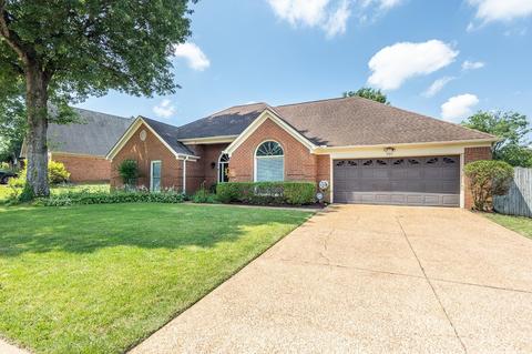 905 Grapevine Dr, Collierville, TN 38017 photo 2