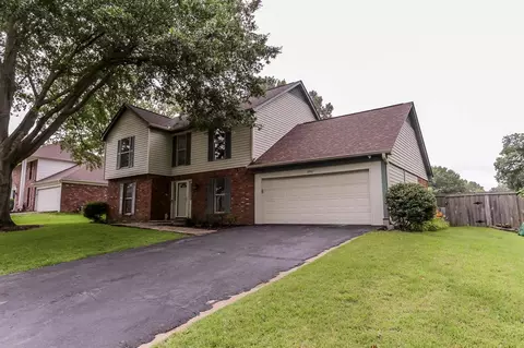 6987 Bent Creek Dr, Germantown, TN 38138