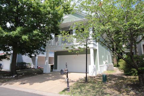 1256 Island Harbor Dr, Memphis, TN 38103