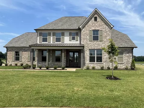 6520 Clarkson Cir E, Arlington, TN 38002