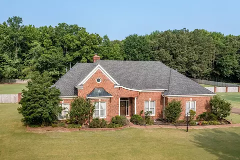 1319 Smithson Trl, Eads, TN 38028