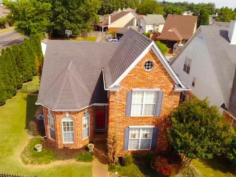 2194 Berry Bush Ln, Memphis, TN 38016