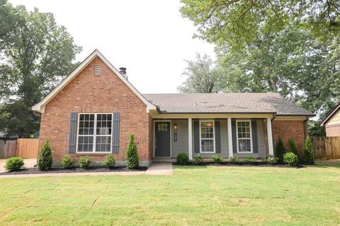 7041 Centralia Rd, Bartlett, TN 38135