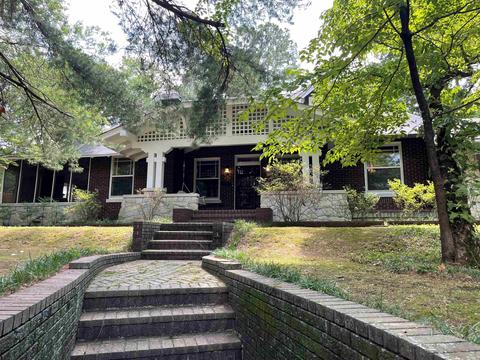1625 N Parkway Blvd, Memphis, TN 38112