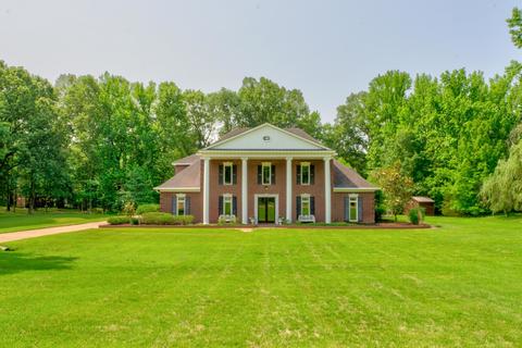 190 Estate Dr, Eads, TN 38028