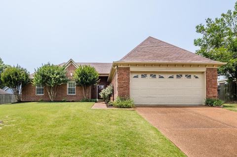 3113 Valley Green Ln, Lakeland, TN 38002