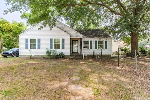 3793 Guernsey Ave, Memphis, TN 38122