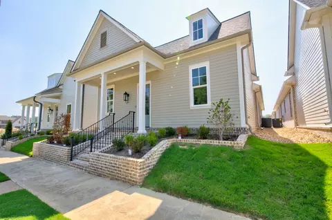 499 S Shea Rd, Collierville, TN 38017 photo 2