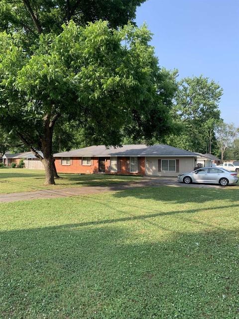 4412 Millbranch Rd, Memphis, TN 38116