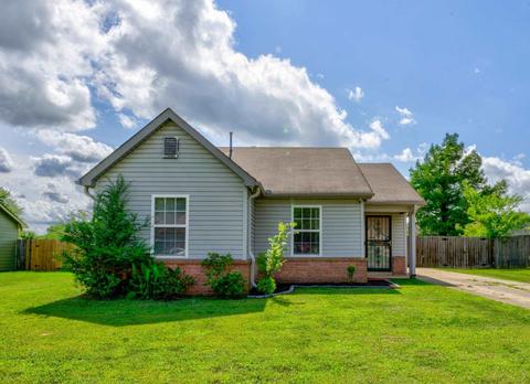 69 Harmony Dr, Mason, TN 38049