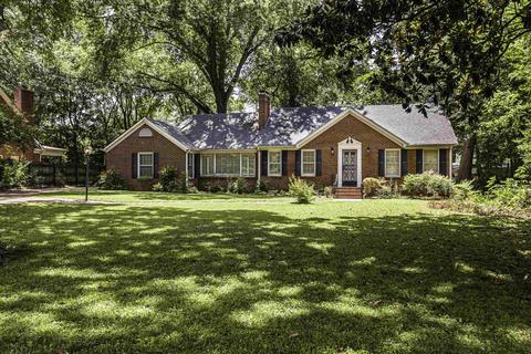 4709 Barfield Rd, Memphis, TN 38117