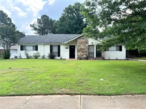 1602 Brierbrook Rd, Germantown, TN 38138