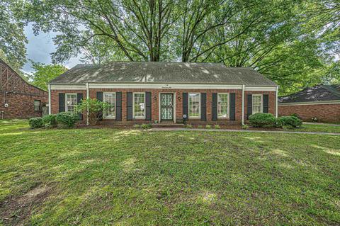 2350 Sutherland Dr, Memphis, TN 38119