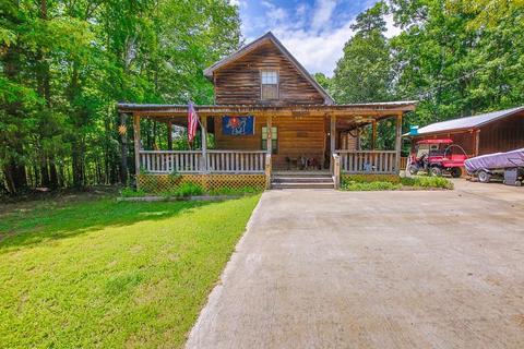 546 Wildwood Dr, Saulsbury, TN 38067