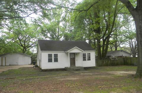 1207 Longcrest Rd, Memphis, TN 38109