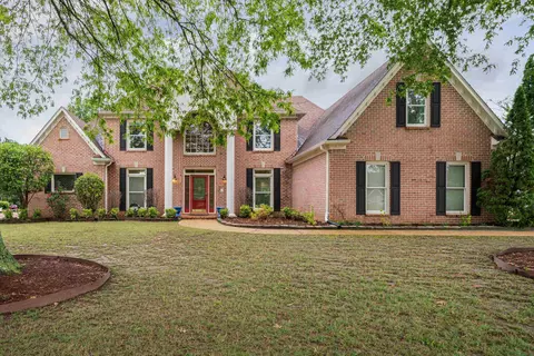 1560 N Daventry Cv, Collierville, TN 38017