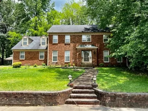 158 Walnut Creek Rd, Memphis, TN 38018