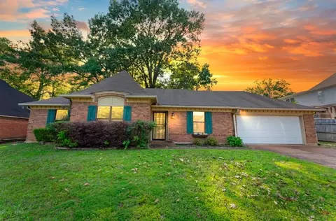 71 Shelley Renee Ln, Memphis, TN 38018