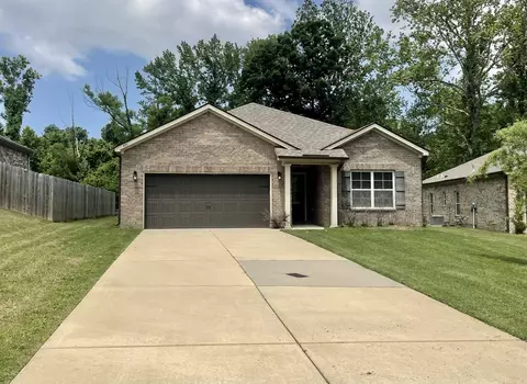 451 Vivian Way, Atoka, TN 38004