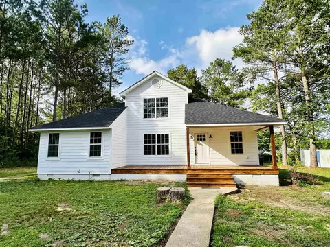 300 Gilchrist Stantonville Rd, Adamsville, TN 38310
