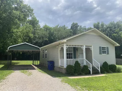 980 Pinhook Dr, Savannah, TN 38372