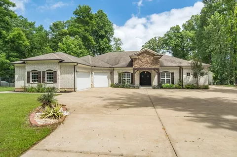 303 Hayes Rd, Munford, TN 38058