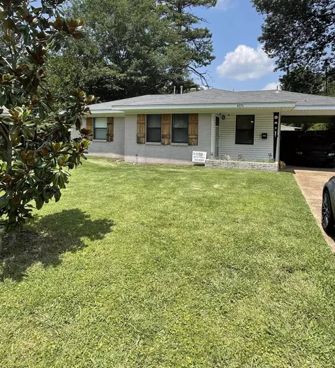 4826 Quince Rd, Memphis, TN 38117