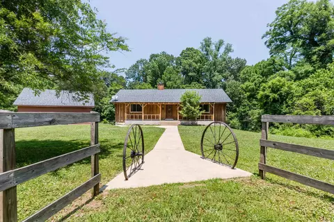 1450 Fite Rd, Memphis, TN 38127