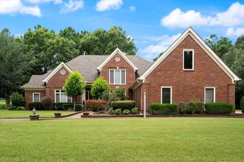 2625 N Mansfield Manor Cv, Collierville, TN 38017