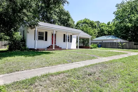 320 E Sherrod Ave, Covington, TN 38019 photo 3