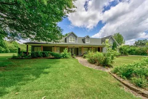 2716 Roland Rd, Arlington, TN 38002