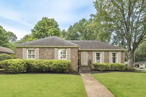 5109 Normandy Ln, Memphis, TN 38117