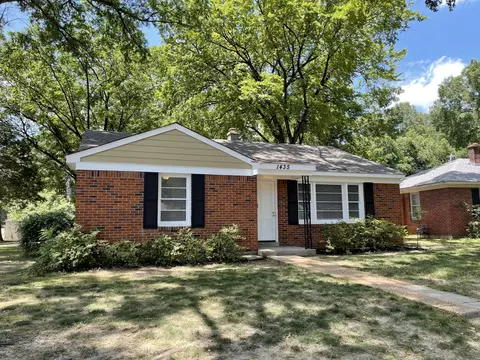 1435 W Flamingo Rd, Memphis, TN 38117