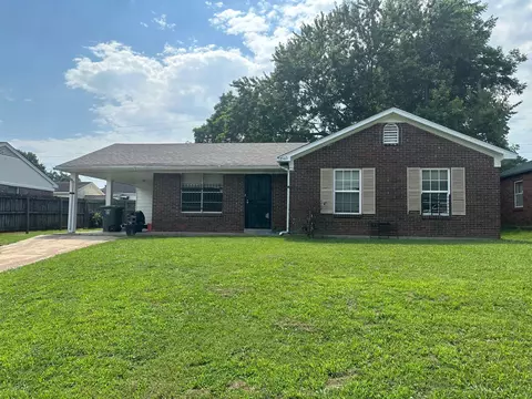 3563 Hillridge St, Memphis, TN 38109