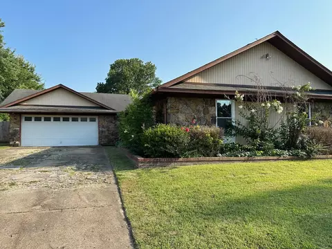 6015 Harvest Hill Cv, Memphis, TN 38141