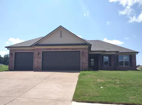 41 Pritchett Cv, Munford, TN 38058