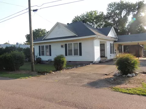 30 Robemma St, Savannah, TN 38372