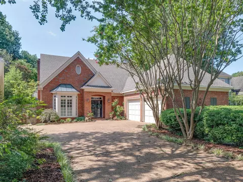 6327 Massey Oaks Cv, Memphis, TN 38120