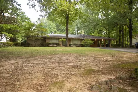 5350 Rich Rd, Memphis, TN 38120