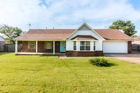 96 Barnes St, Munford, TN 38058