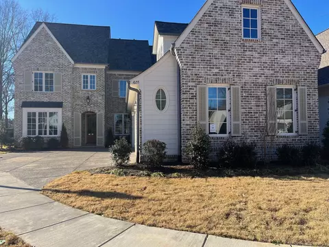 1655 Neshoba Farms Dr, Germantown, TN 38138
