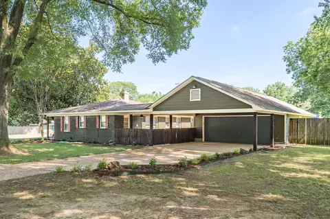 1056 Mt Moriah Rd, Memphis, TN 38117
