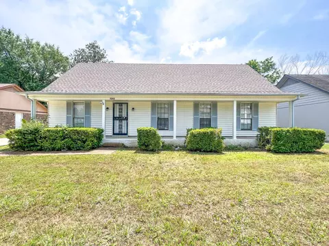 7253 Hollorn Ln, Memphis, TN 38125