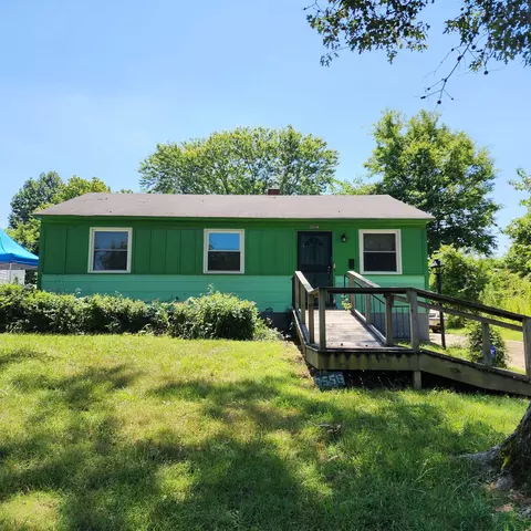 3556 Rochester Rd, Memphis, TN 38109
